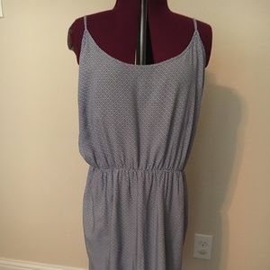 Old Navy blue/white patterned sundress